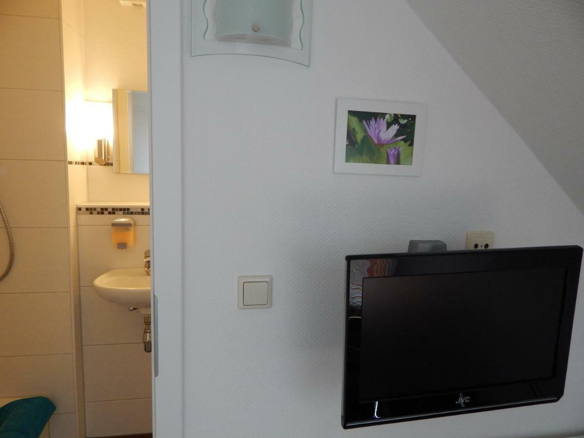 Pension Am Burgwall Wißmar エクステリア 写真