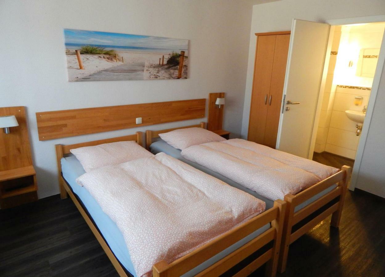 Pension Am Burgwall Wißmar エクステリア 写真